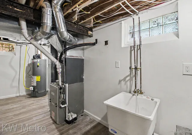 Photo 23 of Single family home for sale at 11244 Wayburn St, Detroit, MI 48224 | MLS# 20261052993 | Listing updated on 2026-09-28