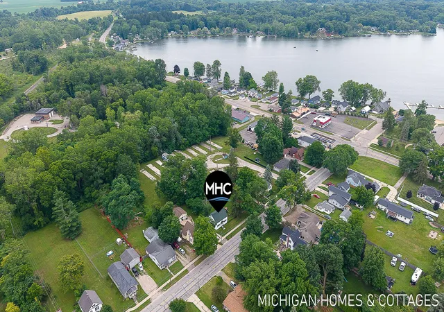 2nd image of 752 Jordan Lake Ave, Lake Odessa, MI 48849 | MLS# 71026035256