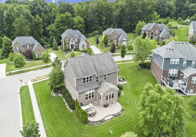 Photo 3 of Single family home for sale at 5887 Strawberry Cir, Commerce Township, MI 48382 | MLS# 81026035261 | Listing updated on 2026-08-28
