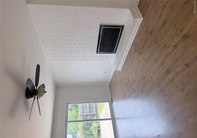 4th image of 830 Sheffield Dr, Madison Heights, MI 48071 | MLS# 20261053057