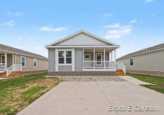 Photo 1 of Single family home for sale at 1283 E Ellis Rd #41, Norton Shores, MI 49441 | MLS# 71026035288 | Listing updated on 2026-07-24