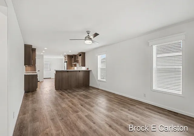 Photo 3 of Single family home for sale at 1283 E Ellis Rd #41, Norton Shores, MI 49441 | MLS# 71026035288 | Listing updated on 2026-07-24