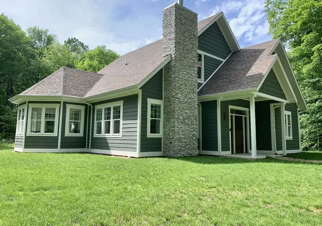 1st image of 412 63rd St, South Haven, MI 49090 | MLS# 69026035293