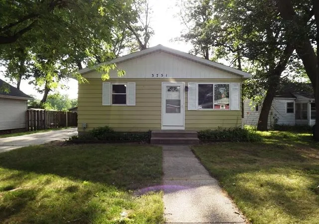 Photo 1 of Sale Pending at 3751 Michael Ave Sw, Wyoming, MI 49509 | MLS# 65026035290 | Listing updated on 2026-09-14