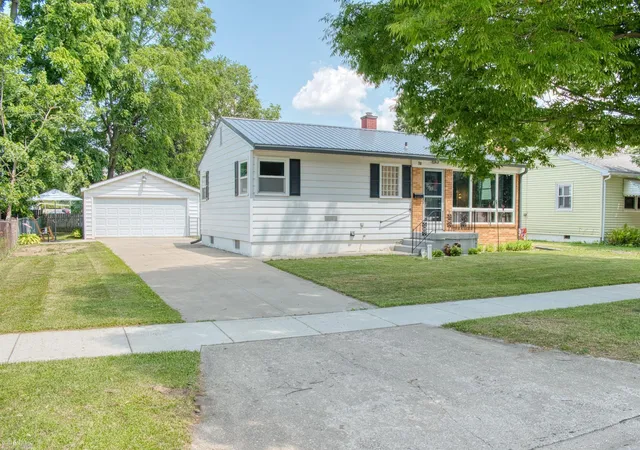 Photo 1 of Sale Pending at 718 Ament St, Owosso, MI 48867 | MLS# 5050214445 | Listing updated on 2026-07-16