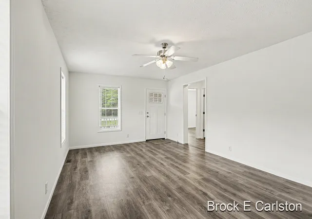 Photo 3 of Single family home for sale at 1283 E Ellis Rd #7, Norton Shores, MI 49441 | MLS# 71026035300 | Listing updated on 2026-07-14