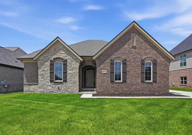 Photo 1 of Single family home for sale at 55611 Bay Oaks Ct, Utica, MI 48315 | MLS# 58050214451 | Listing updated on 2026-07-10