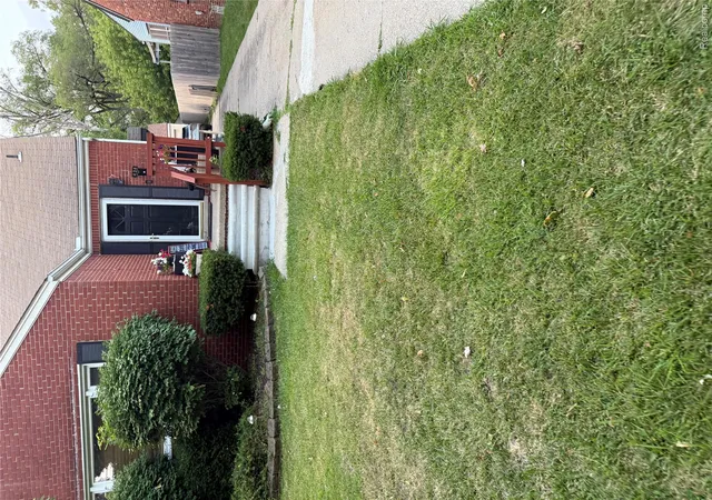 26th image of 434 Moross Rd, Grosse Pointe Farms, MI 48236 | MLS# 20261053095