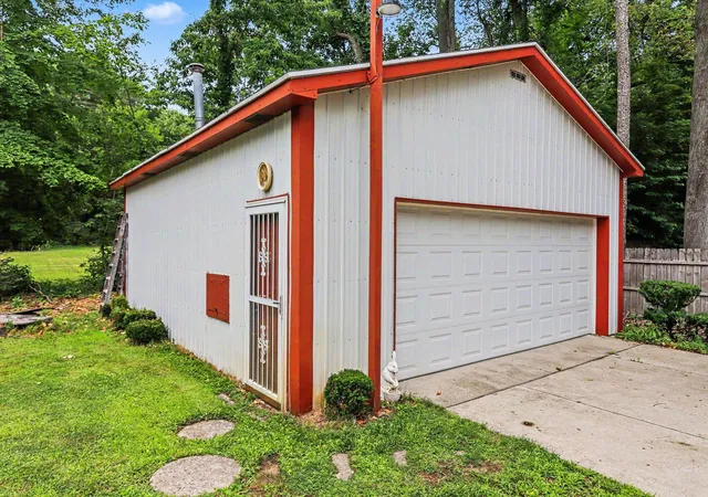 Photo 4 of Single family home for sale at 158 Reyn Cir, Battle Creek, MI 49015 | MLS# 64026035315 | Listing updated on 2026-09-06