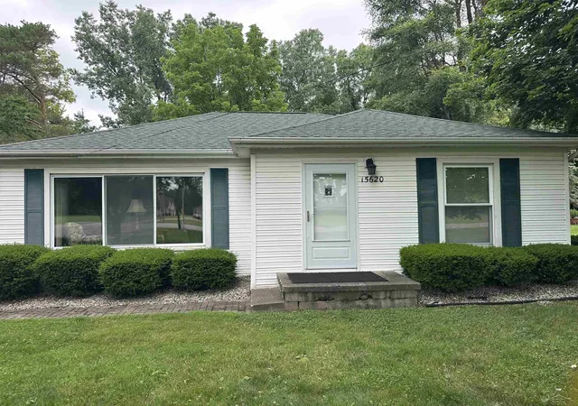 1st image of 15620 Gratiot Rd, Hemlock, MI 48626 | MLS# 61050214456