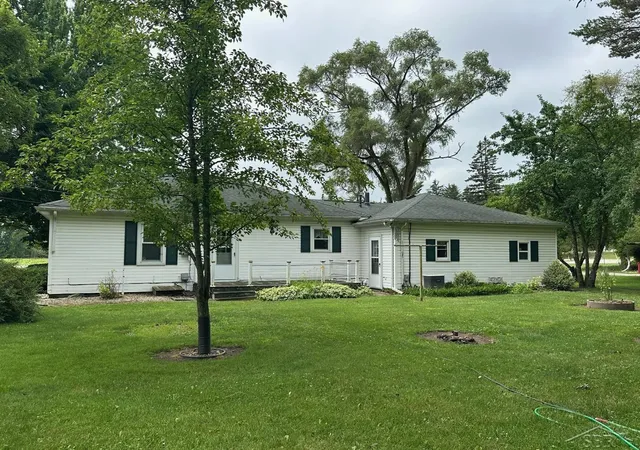 30th image of 15620 Gratiot Rd, Hemlock, MI 48626 | MLS# 61050214456