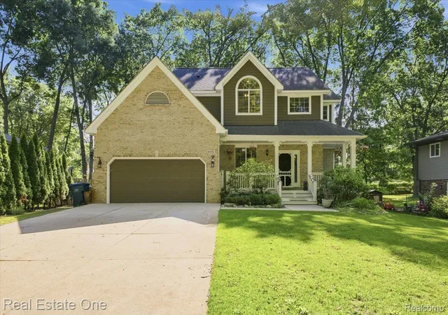 5th image of 2475 Horace St, West Bloomfield, MI 48324 | MLS# 20261053103