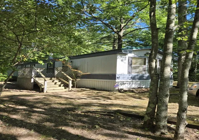 2nd image of 8776 N Blair Dr, Bitely, MI 49309 | MLS# 71026035332