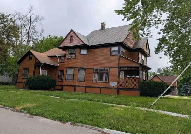 Photo 1 of Multi family home for sale at 403 N Fayette St, Saginaw, MI 48602 | MLS# 61050214486 | Listing updated on 2026-09-02