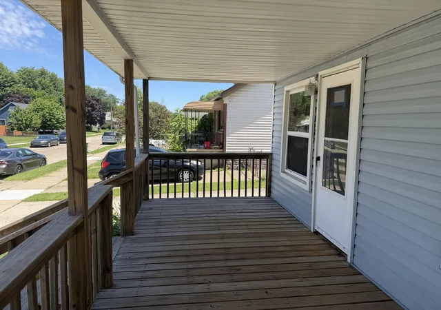 Photo 3 of Single family home for sale at 1422 E Granet Ave, Hazel Park, MI 48030 | MLS# 81026035353 | Listing updated on 2026-08-21
