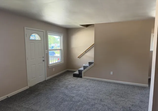 Photo 5 of Single family home for sale at 1422 E Granet Ave, Hazel Park, MI 48030 | MLS# 81026035353 | Listing updated on 2026-08-21