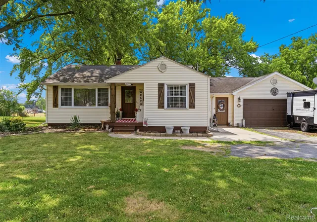 3rd image of 8403 Miller Rd, Swartz Creek, MI 48473 | MLS# 20261053153
