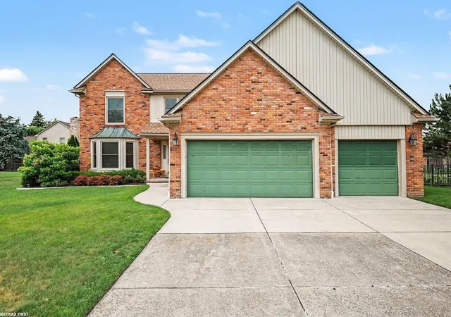 Photo 1 of Sale Pending at 48103 Greenbriar Dr, Macomb, MI 48044 | MLS# 58050214506 | Listing updated on 2026-07-14