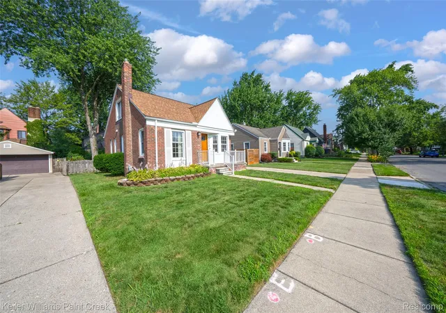 Photo 1 of Sale Pending at 1551 Kenton St, Ferndale, MI 48220 | MLS# 20261053181 | Listing updated on 2026-07-22
