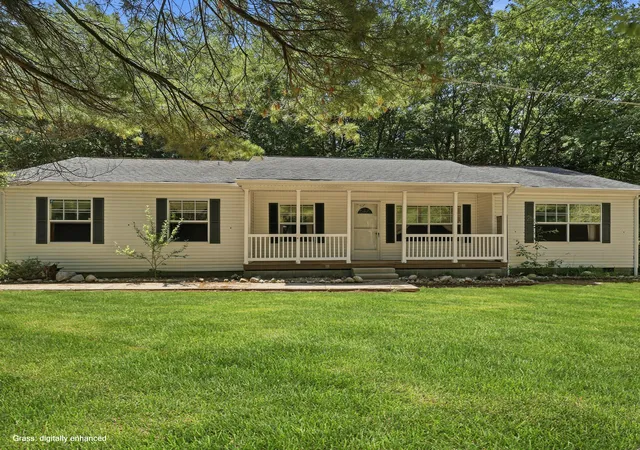 Photo 1 of Single family home for sale at 601 N Lighthouse Dr, Mears, MI 49436 | MLS# 72026035394 | Listing updated on 2026-08-25