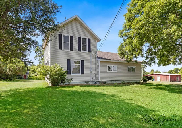 Photo 2 of Single family home for sale at 6621 Tamarack Rd, Lakeview, MI 48850 | MLS# 65026035424 | Listing updated on 2026-09-16