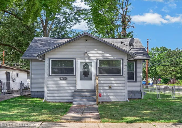 Photo 1 of Single family home for sale at 5749 Wilmer St Nw, Westland, MI 48185 | MLS# 20261053194 | Listing updated on 2026-09-03