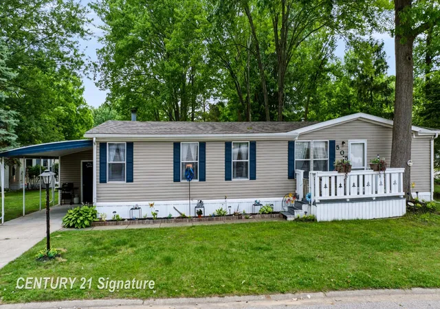 Photo 1 of Single family home for sale at 505 Park Cir, Clio, MI 48420 | MLS# 5050214520 | Listing updated on 2026-07-13