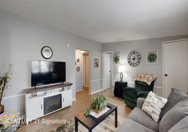 Photo 4 of Single family home for sale at 505 Park Cir, Clio, MI 48420 | MLS# 5050214520 | Listing updated on 2026-07-13