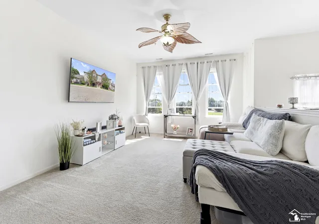 Photo 3 of Condo for sale at 1346 Hillcrest Dr, Waterford, MI 48327 | MLS# 57050214525 | Listing updated on 2026-07-29