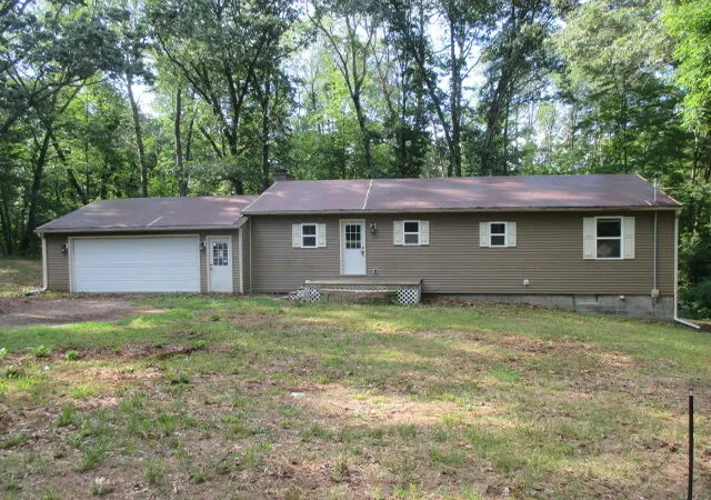 Photo 2 of Single family home for sale at 3348 127th Avenue, Allegan, MI 49010 | MLS# 66026035453 | Listing updated on 2026-09-09