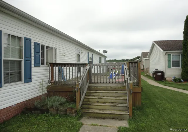 Photo 3 of Single family home for sale at 3931 Megans Ridge, Monroe, MI 48161 | MLS# 20261053224 | Listing updated on 2026-08-29