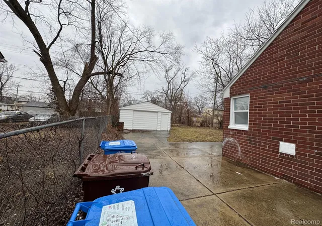 Photo 3 of Single family home for sale at 1338 Helen St, Inkster, MI 48141 | MLS# 20261053228 | Listing updated on 2026-08-27