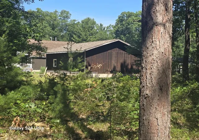 5th image of 3875 Skocelas Rd S, Manistee, MI 49660 | MLS# 67026035462