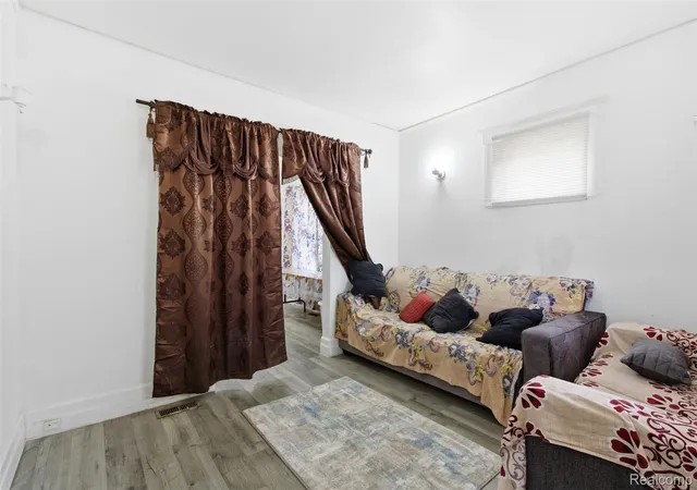 Photo 3 of Single family home for sale at 5056 Charles St, Hamtramck, MI 48212 | MLS# 20261053248 | Listing updated on 2026-09-07