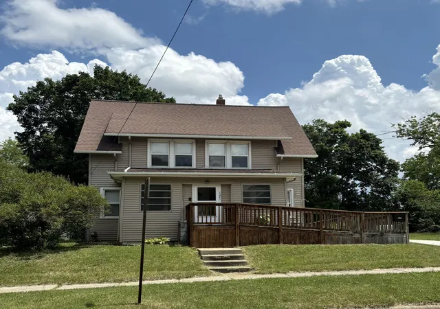 Photo 1 of Single family home for sale at 1021 Carl Breeding Way, Jackson, MI 49203 | MLS# 55026035469 | Listing updated on 2026-08-31