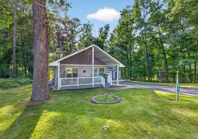 48th image of 8385 Alberta St, Stanwood, MI 49346 | MLS# 72026035470
