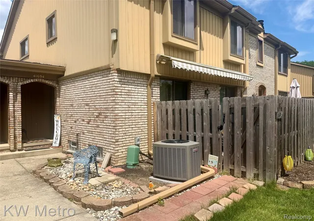 3rd image of 41694 Bedford Bedford, Canton, MI 48187 | MLS# 20261053254