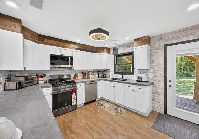 Photo 3 of Single family home for sale at 5358 S Seeley Rd, Haring Charter Township Wexford, MI 49601 | MLS# 78080070955 | Listing updated on 2026-09-11