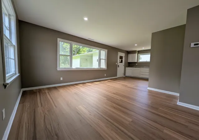 Photo 4 of Single family home for sale at 1232 E Superior St, Alma, MI 48801 | MLS# 79080070956 | Listing updated on 2026-10-04