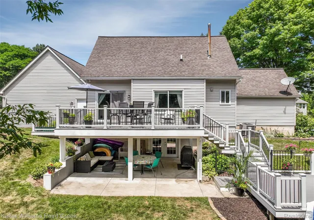 Photo 3 of Single family home for sale at 2611 Quail Run St, Rochester, MI 48306 | MLS# 20261053263 | Listing updated on 2026-09-09