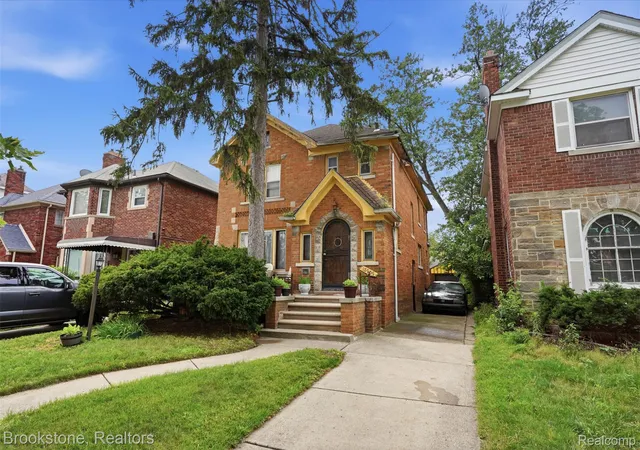 Photo 1 of Sale Pending at 18939 Santa Barbara Dr, Detroit, MI 48221 | MLS# 20261053267 | Listing updated on 2026-08-03