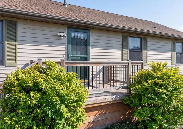 3rd image of 9889 Ditch Rd, Chesaning, MI 48616 | MLS# 20261053275