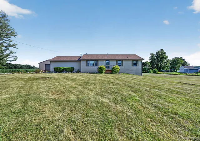5th image of 9889 Ditch Rd, Chesaning, MI 48616 | MLS# 20261053275