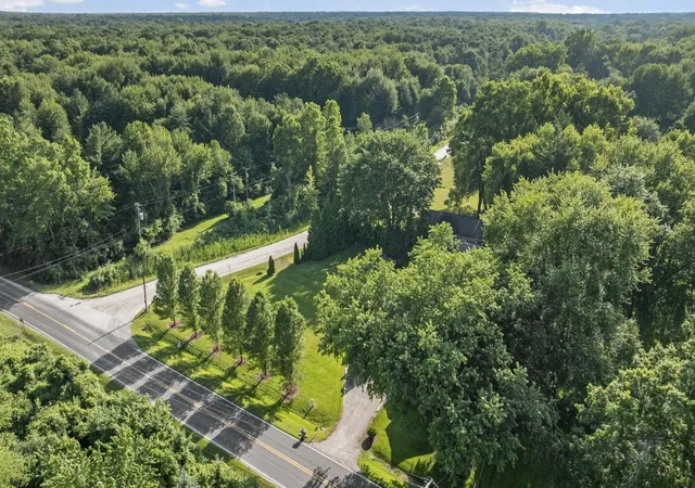3rd image of 7990 Marsh Rd, Cottrellville, MI 48039 | MLS# 58050214554