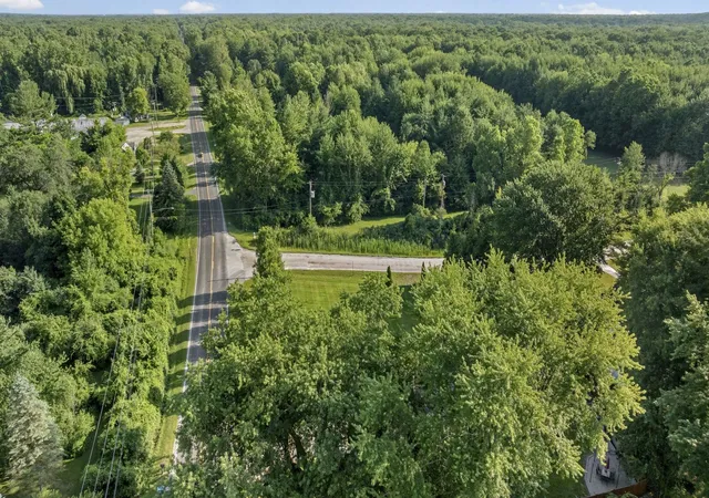 4th image of 7990 Marsh Rd, Cottrellville, MI 48039 | MLS# 58050214554