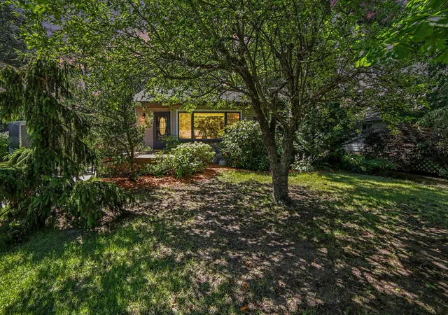 4th image of 1615 Havenga St, Muskegon, MI 49445 | MLS# 65026035499