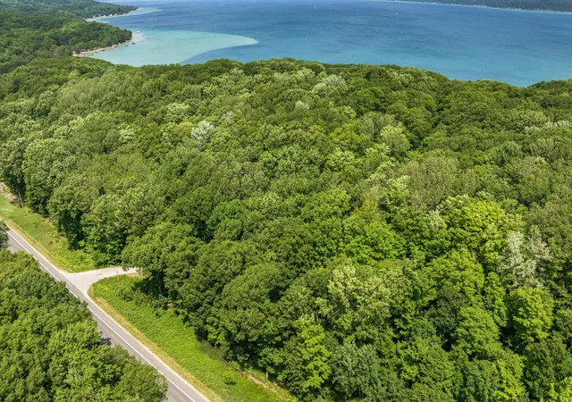 2nd image of 0 Frankfort Hwy, Frankfort, MI 49635 | MLS# 78080070967