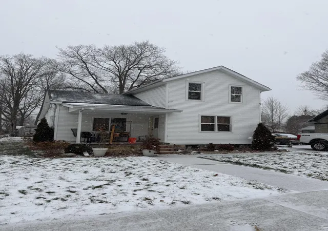 Photo 1 of Single family home for sale at 108 N Lincoln Ave, Three Rivers, MI 49093 | MLS# 68026035502 | Listing updated on 2026-07-12