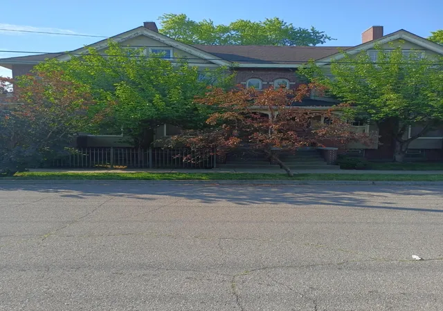 Photo 2 of Condo for sale at 7252 Saint Paul St, Detroit, MI 48214 | MLS# 81026035513 | Listing updated on 2026-07-15