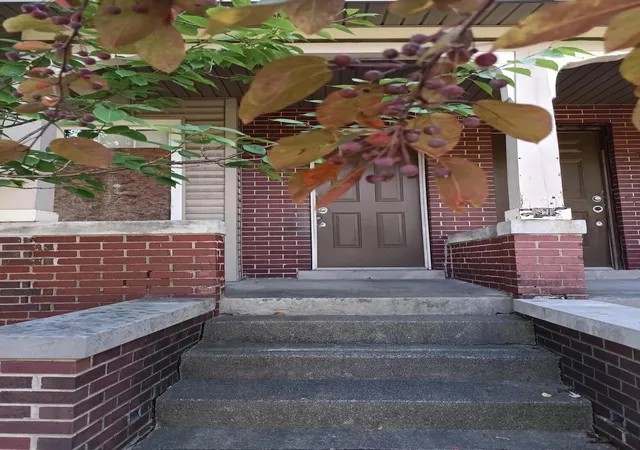 Photo 2 of Condo for sale at 7252 Saint Paul St, Detroit, MI 48214 | MLS# 81026035513 | Listing updated on 2026-07-15